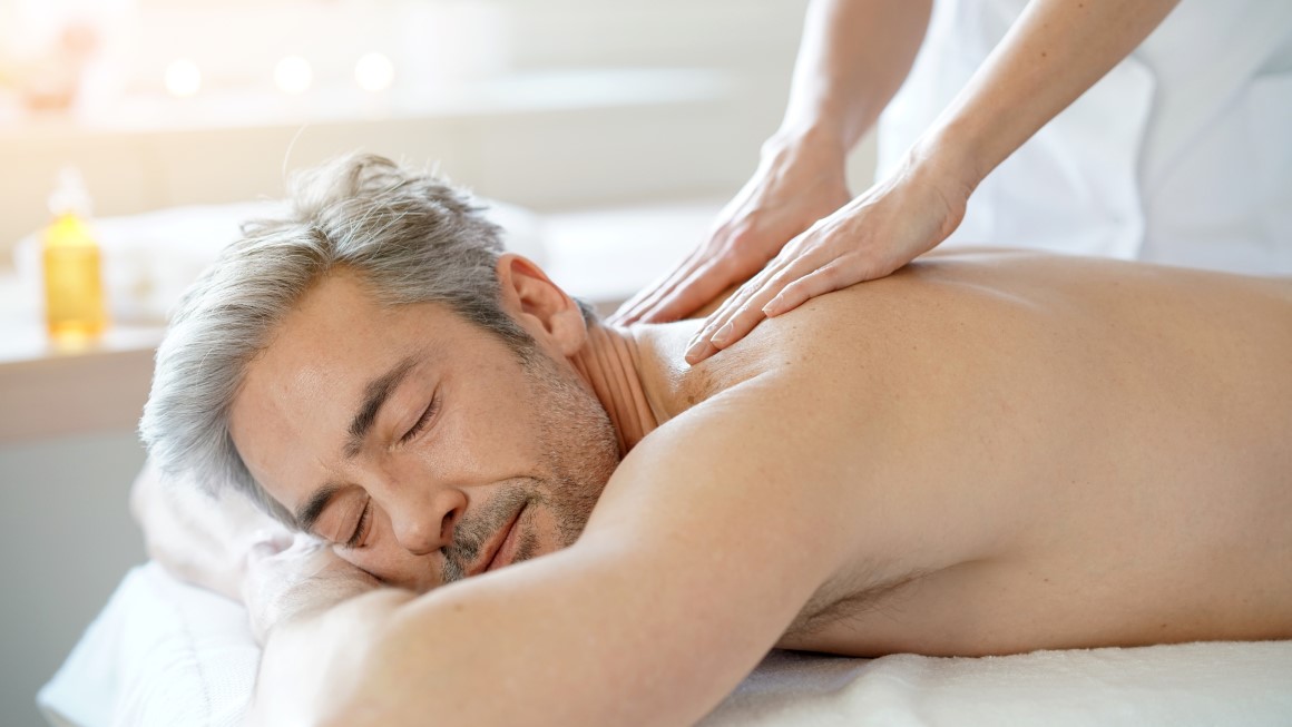 massage therapist in Coral Springs